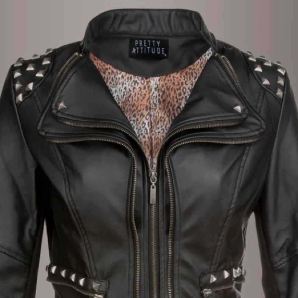 ROCKSTAR BLACK STUDDED MOTO BIKER JACKET size small